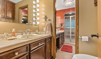111 NE 15th Ave, Aberdeen, SD 57401