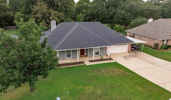 222 Country Club Dr, Benton, LA 71006