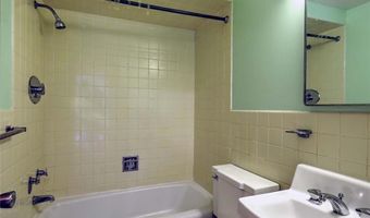400 Narragansett Pkwy A-3W, Warwick, RI 02888