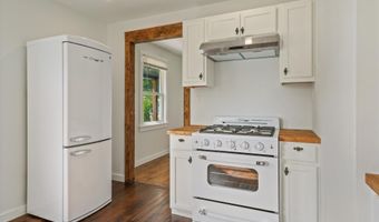 1025 Cherry St, Alcoa, TN 37701