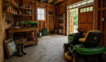 191 Delaware Ave, Andes, NY 13731