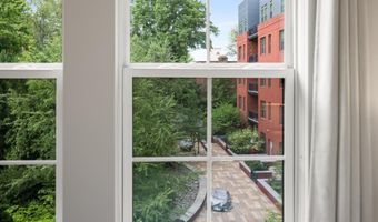 1411 KEY Blvd 411, Arlington, VA 22209