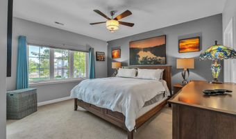 5633 Arbor Chase Dr, Ann Arbor, MI 48103