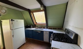 210 Dartt Hill Rd, Bethel, VT 05032