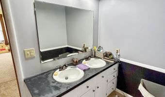 13 S Main St, Arcanum, OH 45304