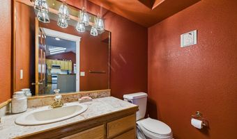 812 Diamond Dr, Arcata, CA 95521