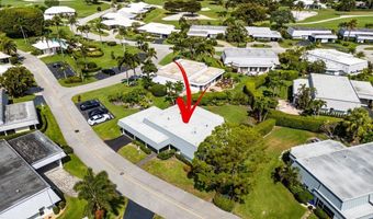 401 French Royale Cir, Atlantis, FL 33462