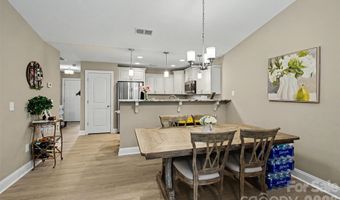 105 Oak Ridge Dr, Archdale, NC 27263