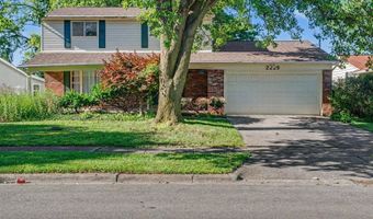 2229 Waldorf Rd, Columbus, OH 43229