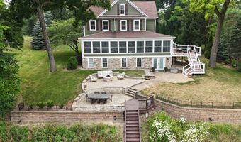 42037 N Old Lake Ave, Antioch, IL 60002