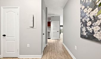 1211 S EADS St S 305, Arlington, VA 22202