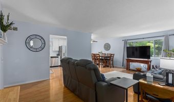 237 Valleyoak Ct, Ballwin, MO 63021