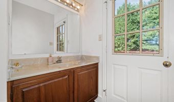 253 PEOPLES Way, Hockessin, DE 19707