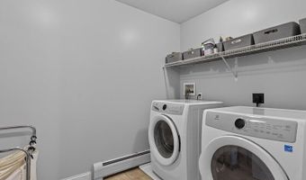 43 Skyline Rd, Bangor, ME 04401