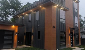 2007 S JOYCE St, Arlington, VA 22202