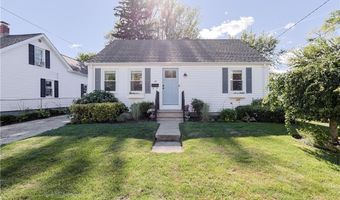 33 Providence Ave, East Providence, RI 02915