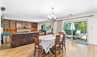 442 Las Casitas Court A, Santa Rosa, CA 95404