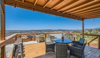 9180 Tokaj Ln, Spring Valley, CA 91977