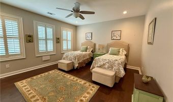 712 4TH Ave, West Point, GA 31833