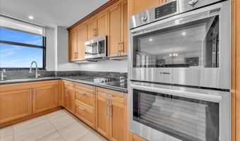 9801 Collins Ave 14Y, Bal Harbour, FL 33154