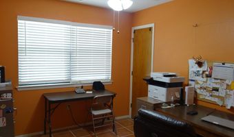 102 S Hackberry Dr, Alpine, TX 79830