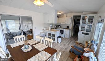273 WOODHAVEN Ct, Berlin, MD 21811