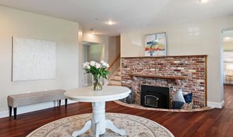 621 HARBOR Dr, Annapolis, MD 21403