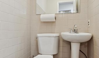 633 E WELSH Rd, Ambler, PA 19002