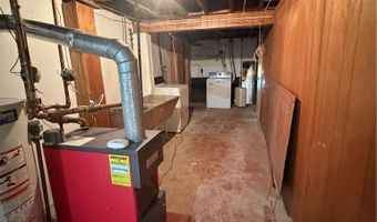318 Penn Ave 2, Aliquippa, PA 15001