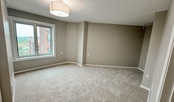 2200 Hamilton Dr 603, Ames, IA 50014