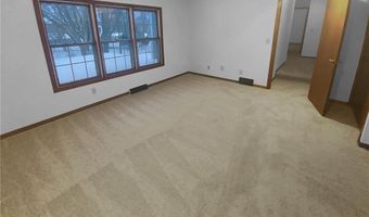 8906 138th Street Ct, Apple Valley, MN 55124