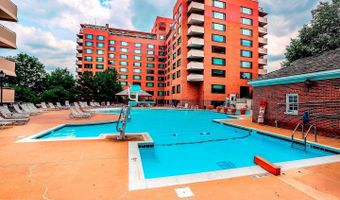 1021 ARLINGTON Blvd 748, Arlington, VA 22209