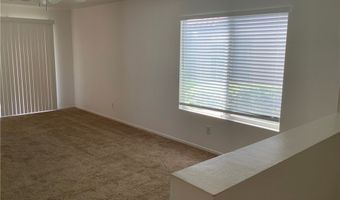 11562 Oak St, Apple Valley, CA 92308