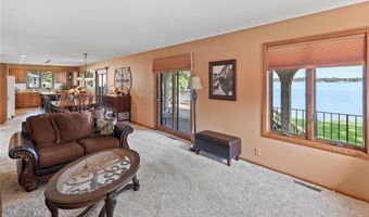 150 Lake Dr E, Annandale, MN 55302