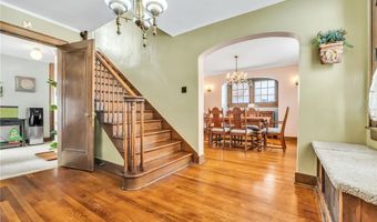 80 Clemmer Ave, Akron, OH 44313