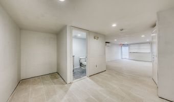 445 W Main St, Cheshire, CT 06410