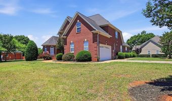 504 Kiowa Dr, Boiling Springs, SC 29316