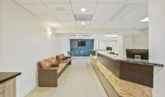 3 WASHINGTON Cir NW G2, Washington, DC 20037