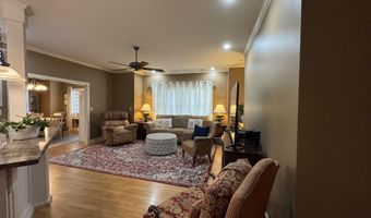 142 Ivy Park Cir, Albertville, AL 35950