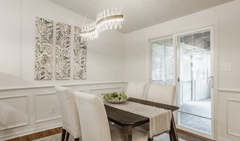 8740 Royal Meadow Dr, Indianapolis, IN 46217