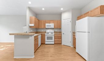 2345 NW OAK KNOLL Pl, Beaverton, OR 97006