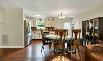 12429 Dolly Pond Rd, Birchwood, TN 37308
