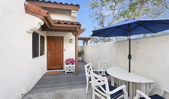 701 Fino Gln, Escondido, CA 92025
