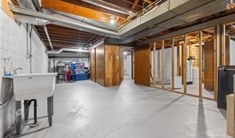 3469 Norwood Ave, Alliance, OH 44601