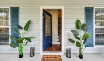 56 Wade Hampton Dr, Beaufort, SC 29907