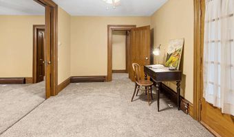 619 NW 3 St, Abilene, KS 67410