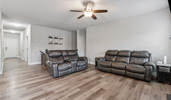 1324 Tuscany Dr SE, Altoona, IA 50009