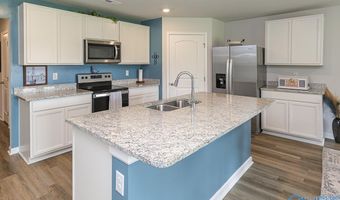 124 Ozy Dr, Athens, AL 35613