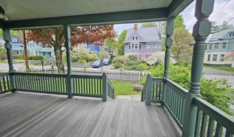 30 Chapin St, Brattleboro, VT 05301