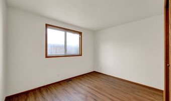 7087 ASTER St, Springfield, OR 97478